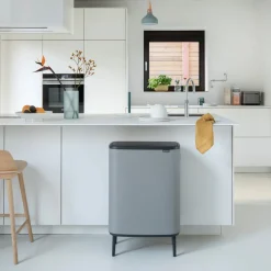 Brabantia Bo Touch Bin Hi Afvalemmer, 2x30L betongrijs