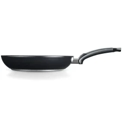 Fissler Ceratal Classic Koekenpan, 24cm orbit black