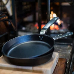 Kockums Jernverk Koekenpan met RVS Steel, 24cm carbonstaal