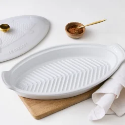 Le Creuset Heritage Ovenschaal met Deksel Vis, 1,6L wit