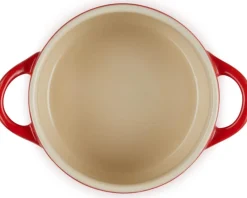 Le Creuset Holly Collection Mini Cocotte met Deksel, 10cm kersenrood
