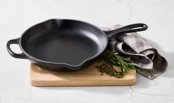 Le Creuset Signature Skillet, 23cm mat zwart