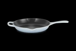 Le Creuset Signature Skillet, 30cm sea salt
