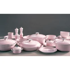Le Creuset Stoneware Pastabord, 22cm shell pink