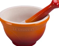 Le Creuset Stoneware Vijzel met Stamper, 11,5cm oranjerood