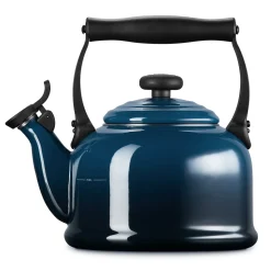 Le Creuset Tradition Fluitketel, 2,1L nuit