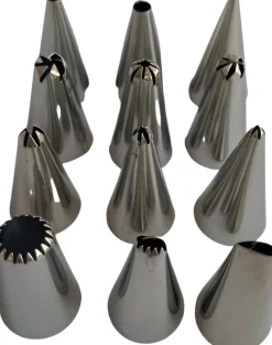 Mastrad Spuitzakset met 12 rvs spuitmondjes F38267