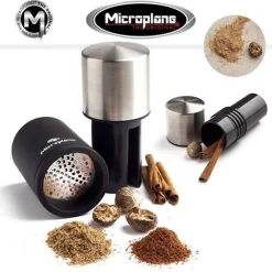 Microplane Spice Mill Nootmuskaatmolen, RVS/zwart