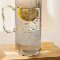 Nuts Waterkaraf met Deksel, 1,2L transparant