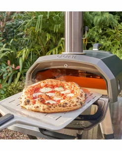 Ooni Karu 2 Pizzaoven, hout of houtskool gestookt