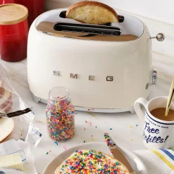 Smeg Broodrooster 2x2 TSF01CREU, crème