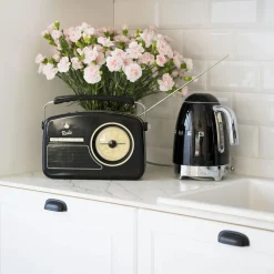 Smeg Variabele Waterkoker KLF04BLEU, zwart